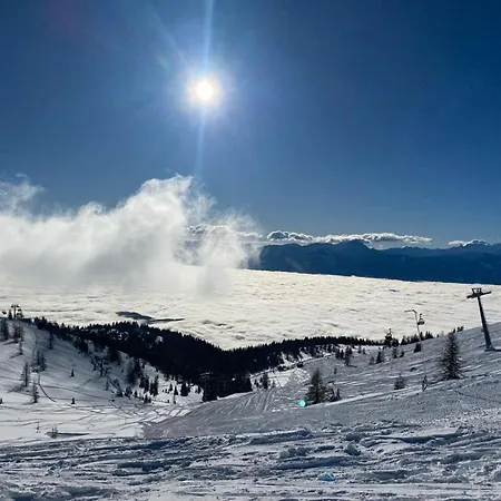 Nettes Direkt An Der Piste Kanzelhoehe Apartment Treffen